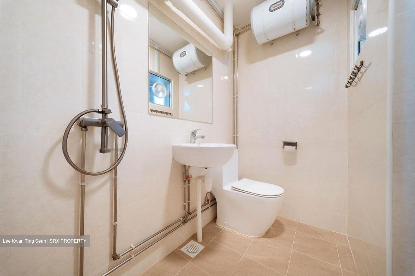 Blk 19 Queen's Close (Queenstown), HDB 4 Rooms #497757051